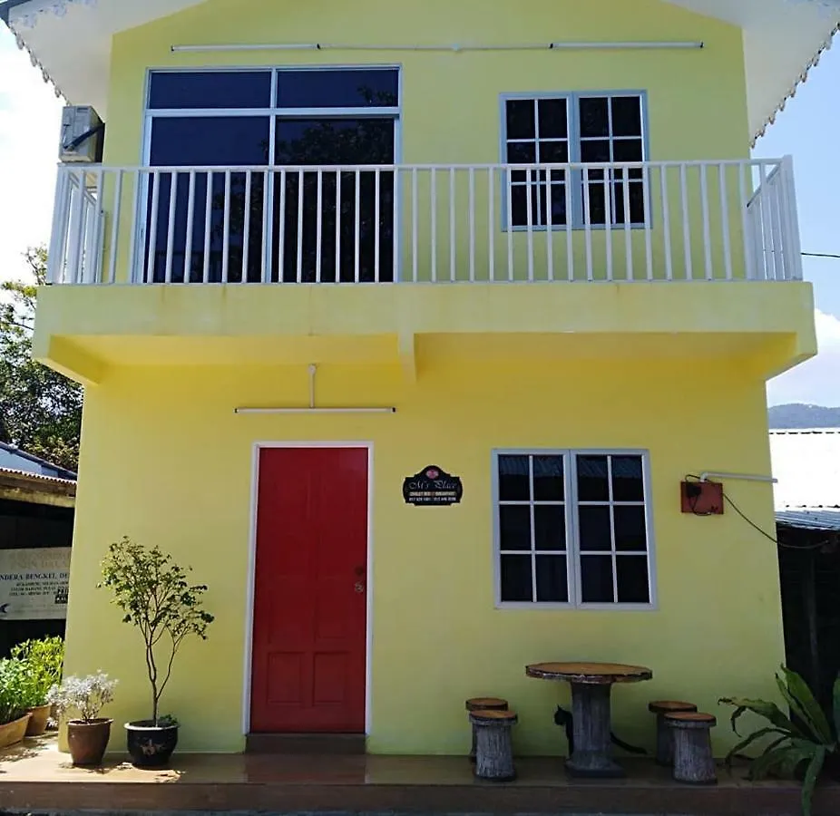 M'S Place Chalet Bed&Breakfast George Town
