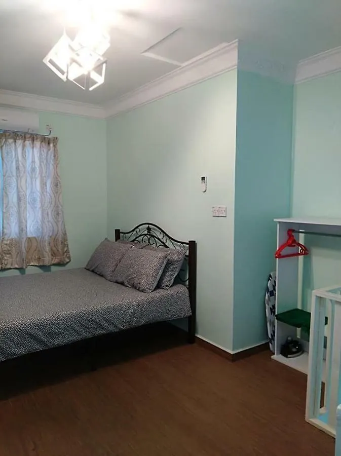 M'S Place Chalet Bed&Breakfast George Town